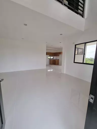 5 bedroom house and lot in Minglanilla Highlands — House and Lot in Minglanilla, Cebu, Philippines — Photo 4