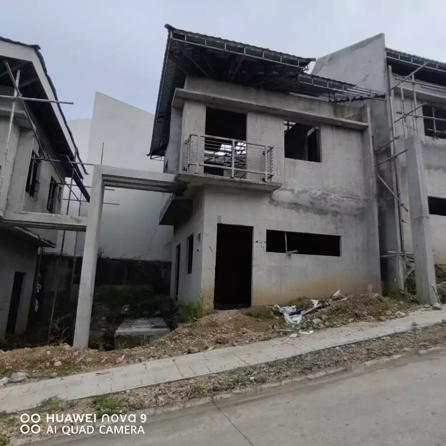 DUPLEX 3 BEDROOM HOUSE FOR ASSUME OR FOR SALE - photo 4