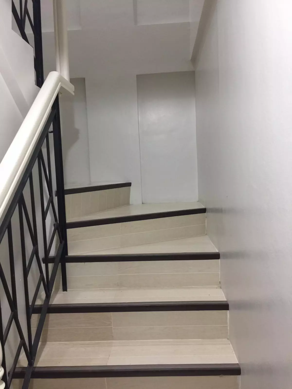 Open photo 36 of 49 — Affordable Townhouse Near MOA, Airport & City of Dreams