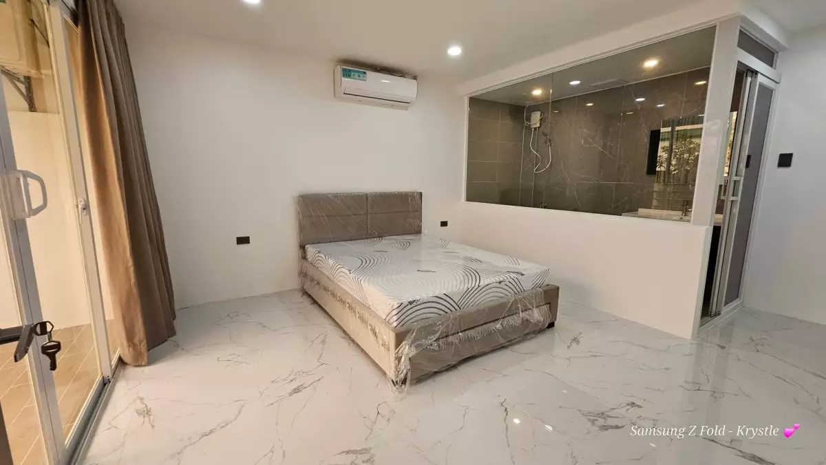 5BR House in Lahug with Private Pool — House and Lot in Cebu City, Cebu, 6000 — Photo 7