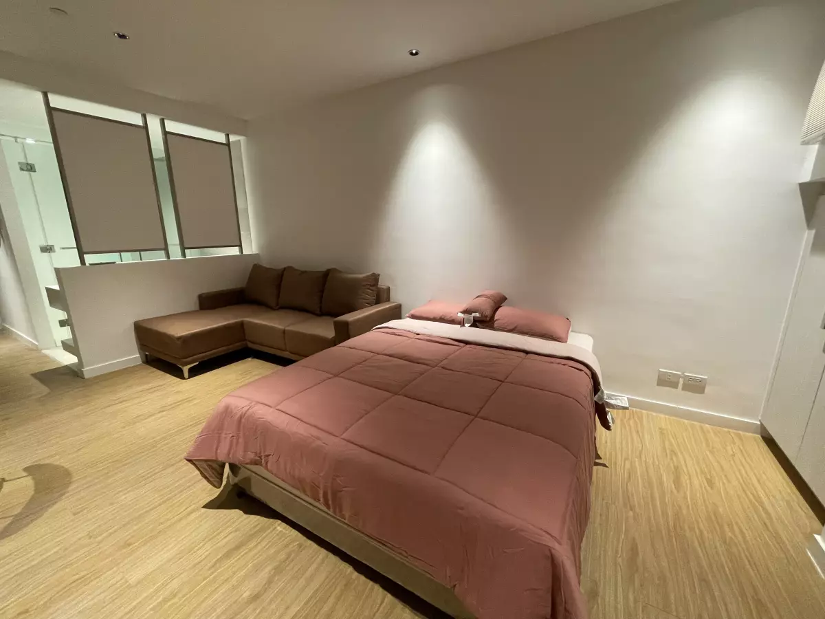 Novotel Tower at Acqua Private Residences For Rent — Studio in Coronado, Brgy, Mandaluyong — Photo 3