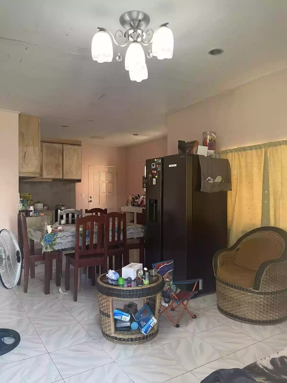 Bungalow House w/ 816 lot Area - photo 6