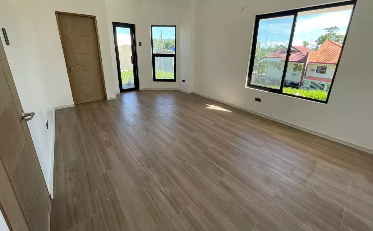 HOUSE AND LOT FOR SALE IN TALAMBAN - photo 5