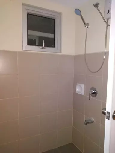 Brand new 1 BR corner unit for rent in I.T park - photo 6