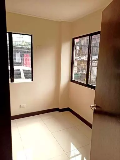 3-Storey Apartment Building — Apartment in L. Gabuya Street, Cebu City, Cebu — Photo 5