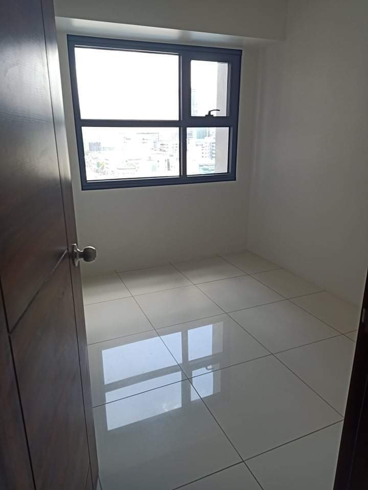 2BR unit at HORIZON 101 FOR SALE — 2 Bedrooms in Cogon Ramos, Cebu City, Cebu — Photo 6
