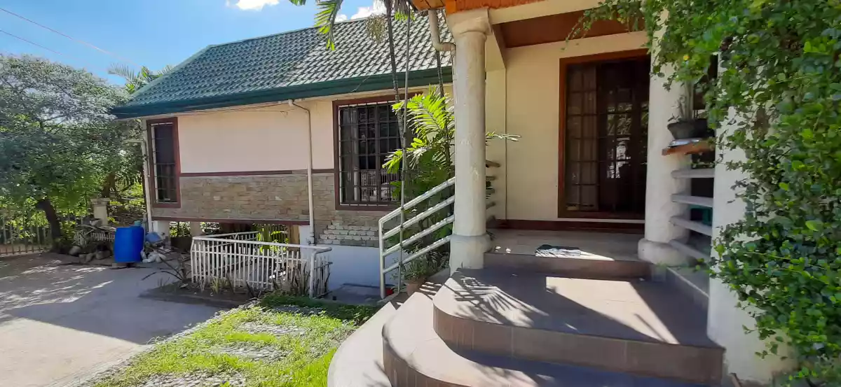 Big House and Lot in Capitol, Cebu City — House and Lot in Cebu City, Cebu, Philippines — Photo 2