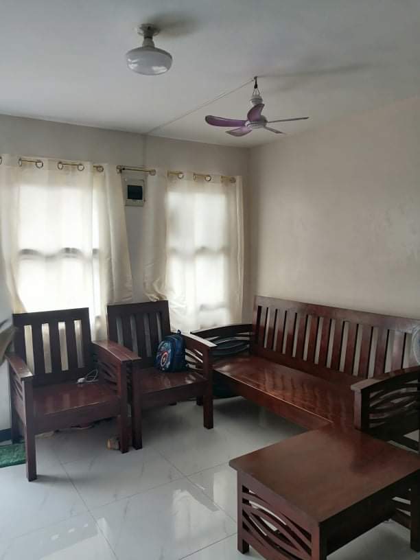 HOUSE & LOT FOR ASSUME - photo 2