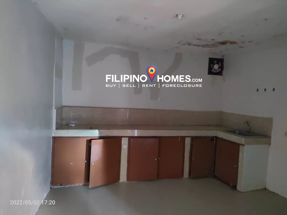 House & Lot - photo 5