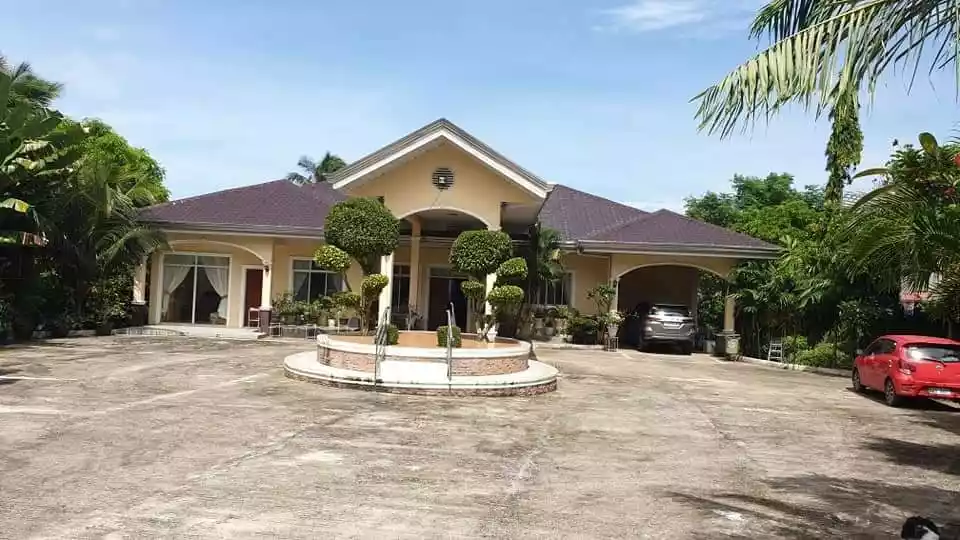 Beach House for sale in Tuburan