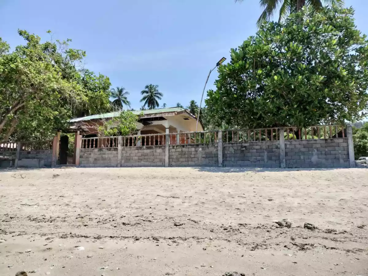 FOR SALE! BEACHFRONT LOT — Beach Lot in Sarangani, Philippines — Photo 4