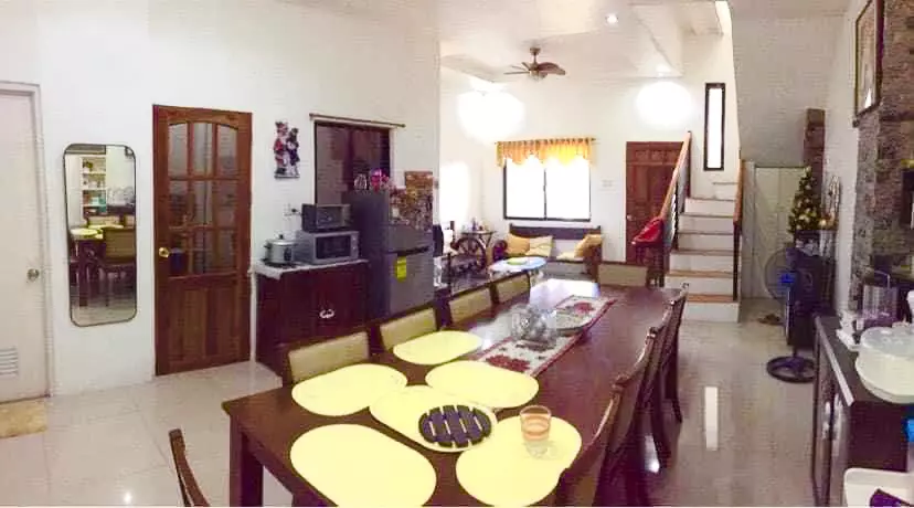 House and lot for Sale - photo 7