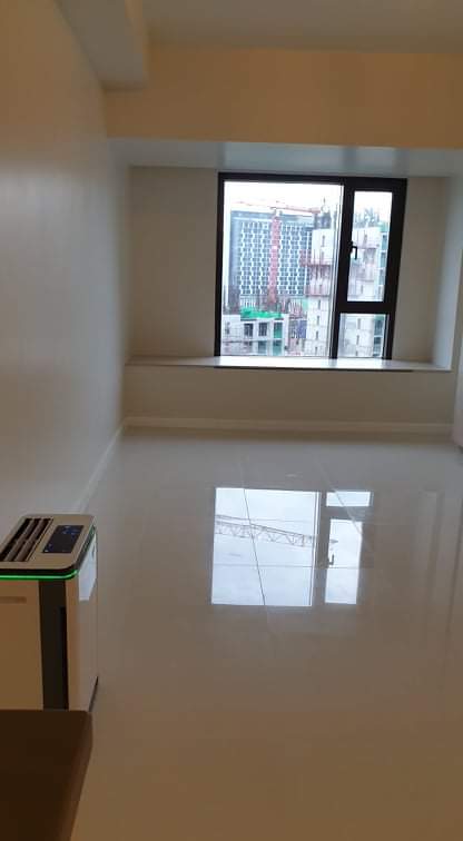 For sale studio unit in Mandani Bay Tower 1 - photo 5