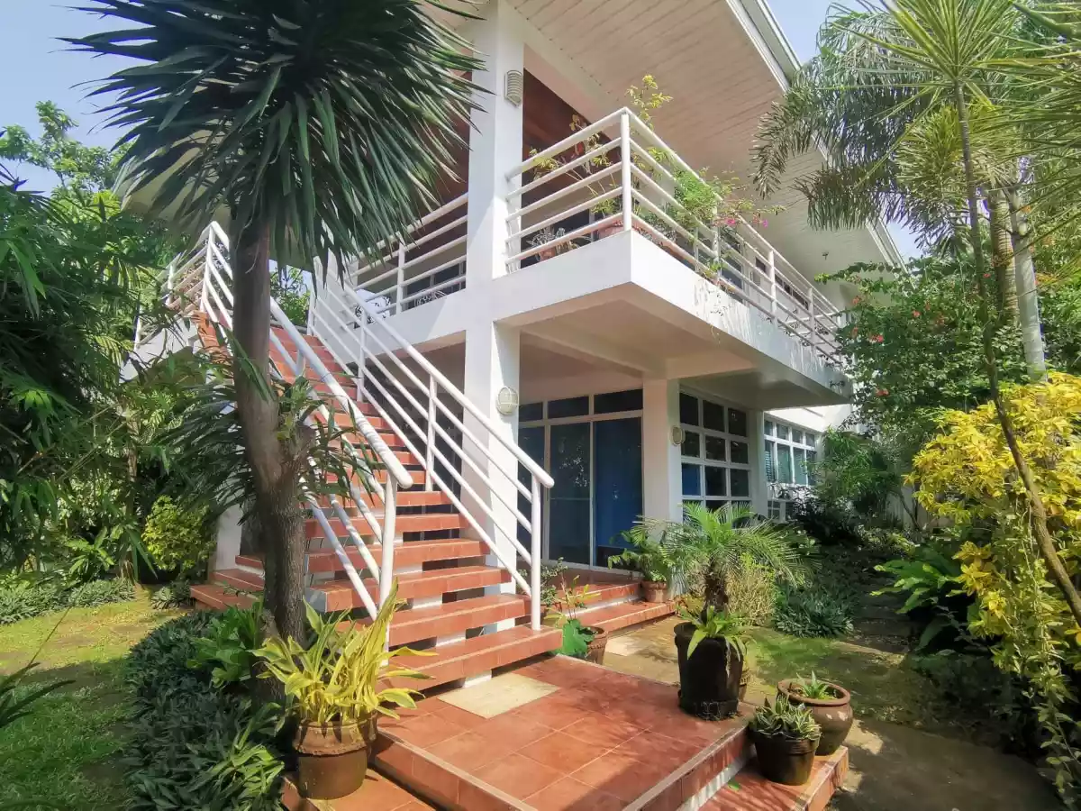 300 sqm House & Lot in Boracay - photo 4