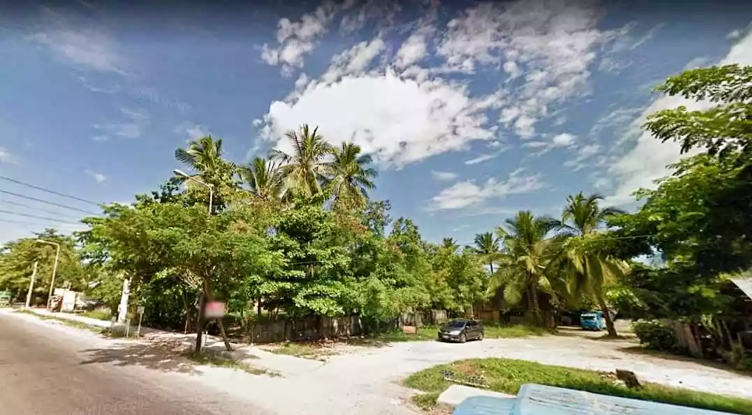 Commercial/Industrial lot - photo 4
