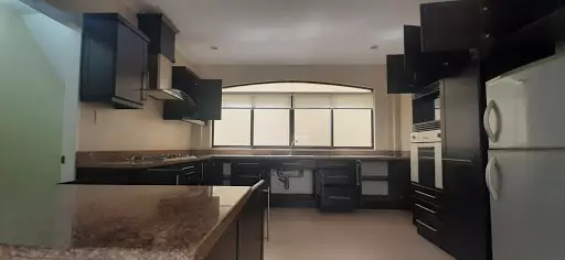 For Sale inside Maria Luisa Banilad — House and Lot in Cebu City, Cebu, Philippines — Photo 4