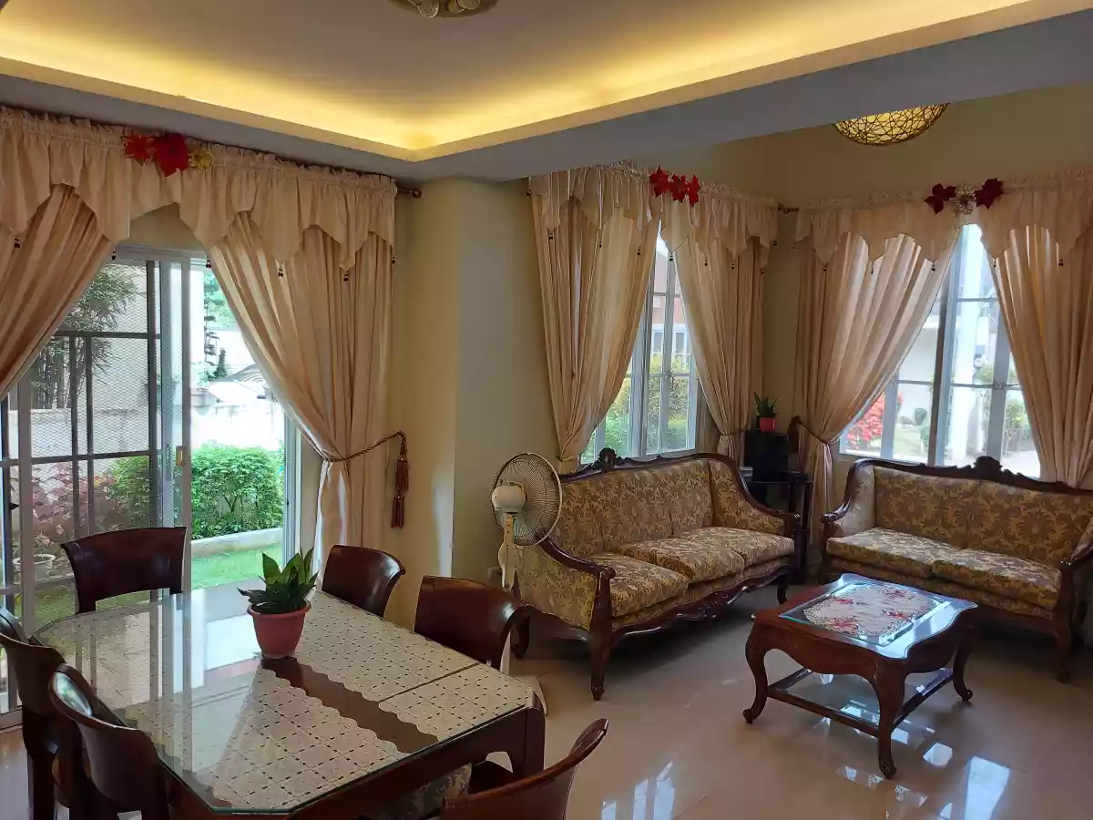 House and lot - photo 3