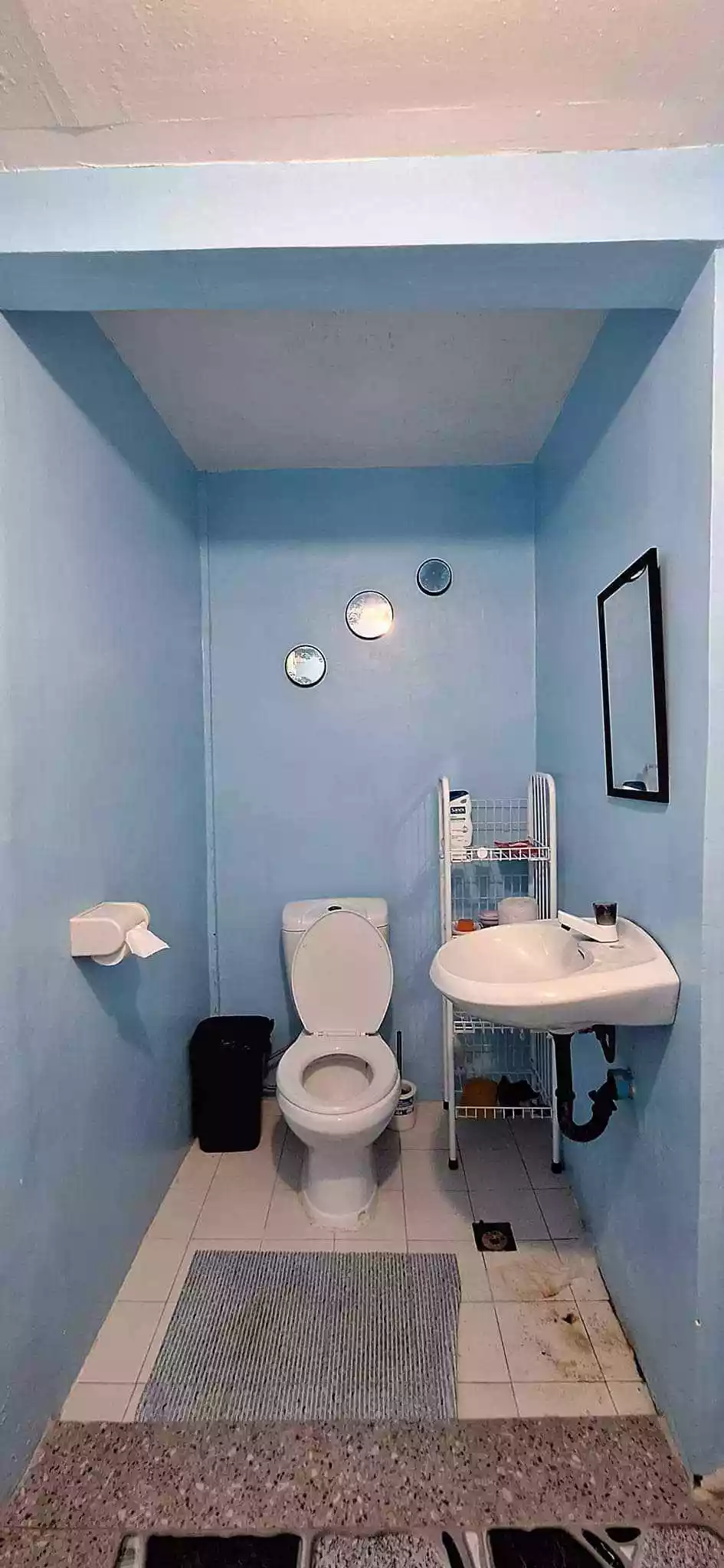 Open photo 13 of 14 — APARTMENT FOR RENT