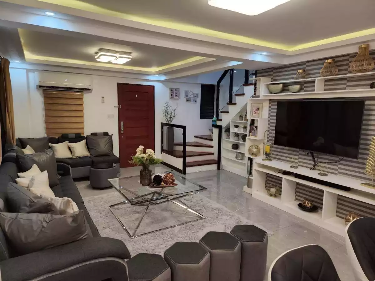 FOR SALE BEAUTIFUL HOUSE AND LOT IN LAPULAPU - photo 4