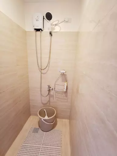 Open photo 14 of 27 — Minimalist studio for rent near IT Park, Ayala Business Park, and SM City Cebu