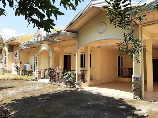 Spacious Bungalow House and Lot in Talisay — House and Lot in Antuwanga, Talisay, Cebu — Photo 2