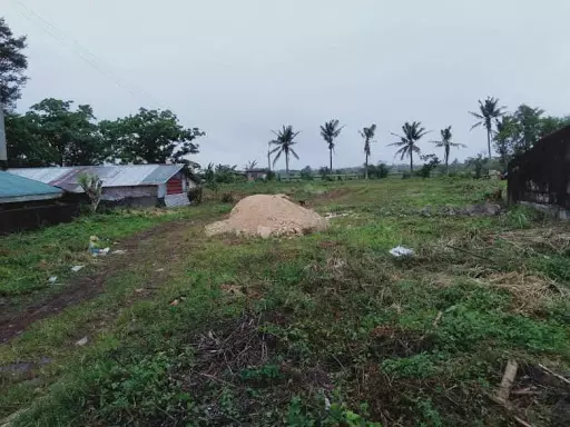 Open photo 30 of 36 — Rush!!Commercial Lot For Sale