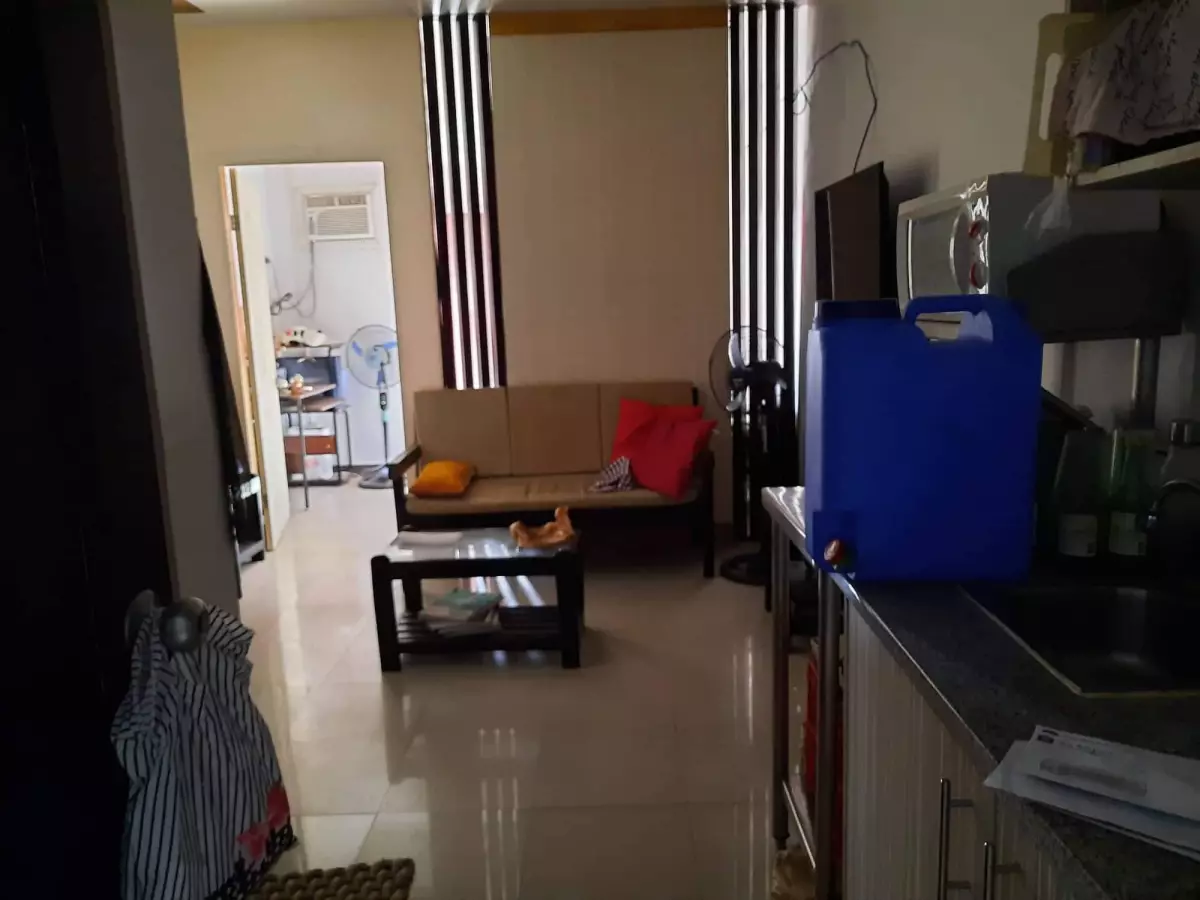 Open photo 11 of 11 — 1Bedroom unit For assume
