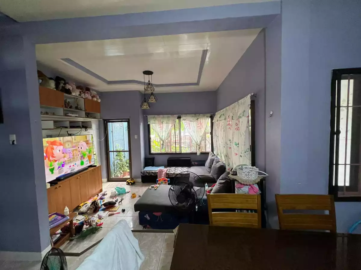 Open photo 11 of 14 — House and lot for Sale!!