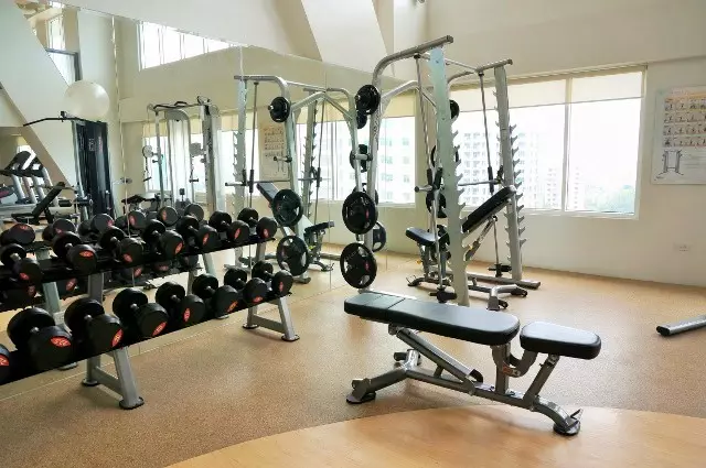 Open photo 28 of 75 — Fully Furnished Special size Studio facing swimming pool @ Calyx IT Park, Lahug