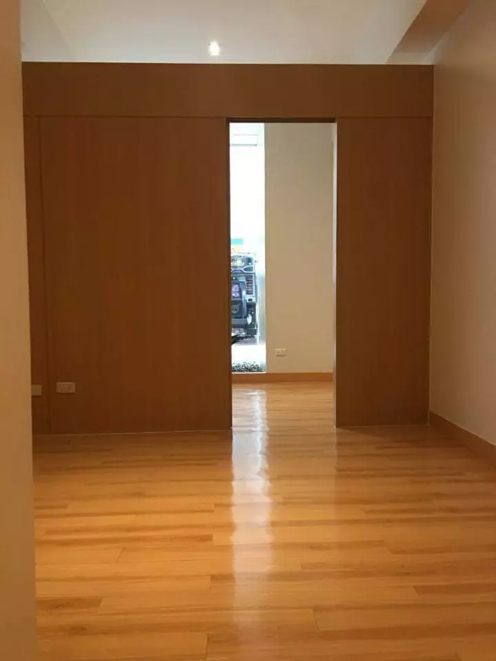 RUSH SALE RFO 1 BEDROOM UNIT WITH ASSUMED BALANCE AT SMDC TREES RESIDENCES QUEZON CITY - photo 3