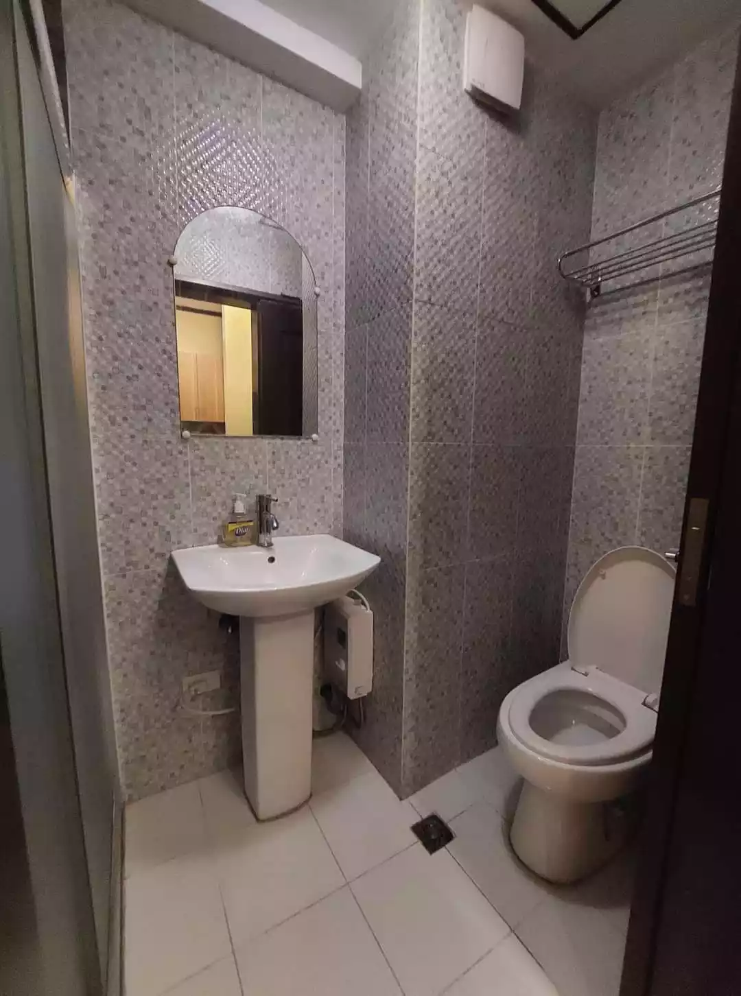 Studio unit — Studio in Ultima Residences Ramos Tower, F. Ramos Street, Cebu City — Photo 6