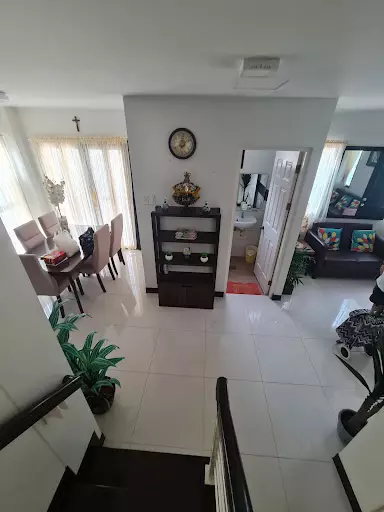Open photo 18 of 25 — House and lot for Sale 