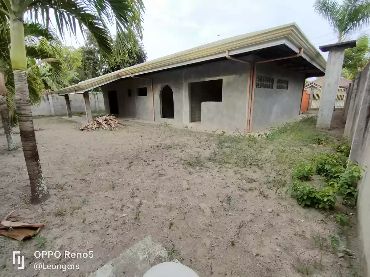 Unfinished House and Lot (European inspired design) for RUSH Sale in Bacong — House and Lot in Negros Oriental, Philippines — Photo 6