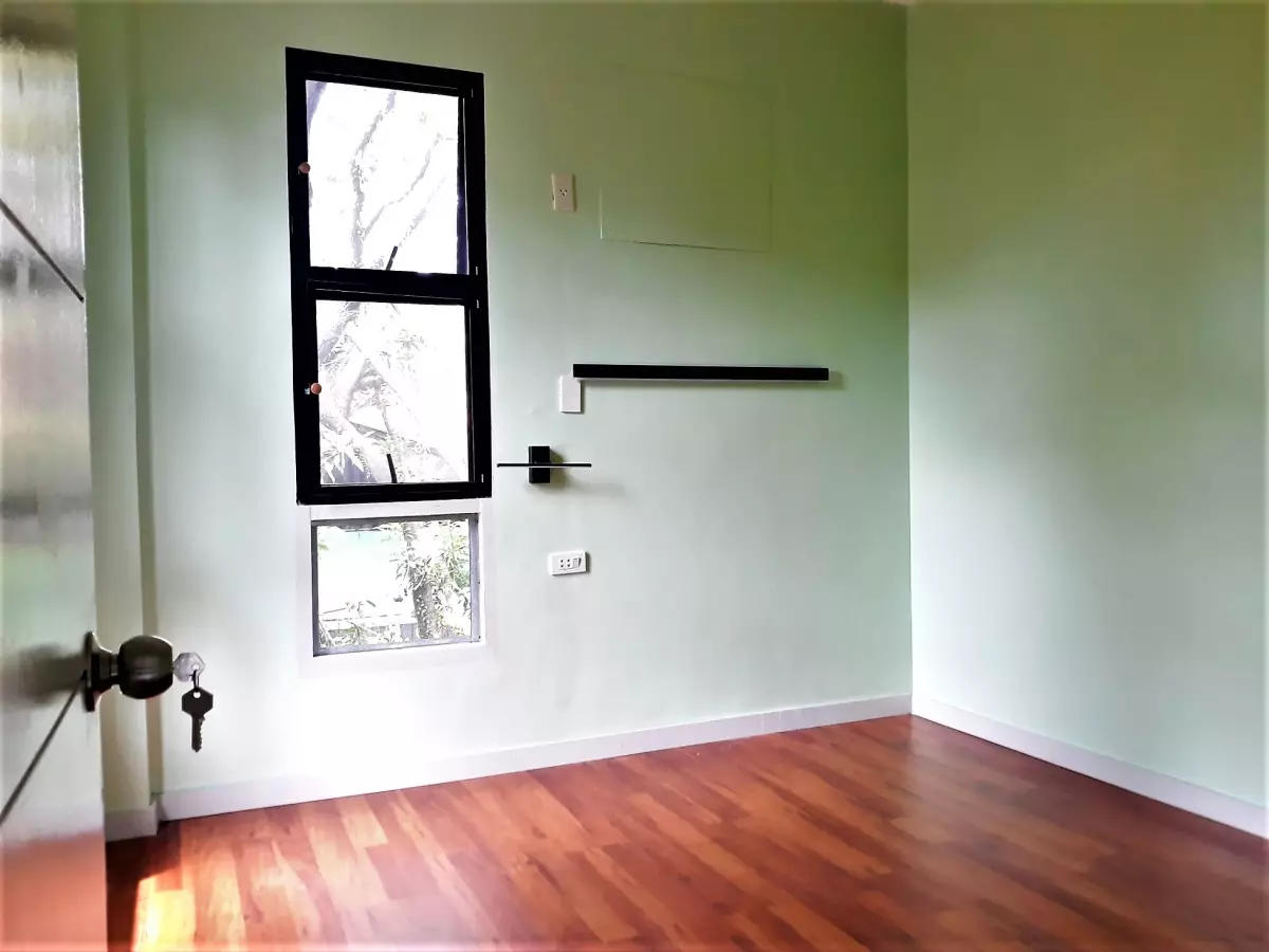 2 bedrooms  semi Furnished  for rent in Cabancalan Mandaue city  Cebu - photo 5