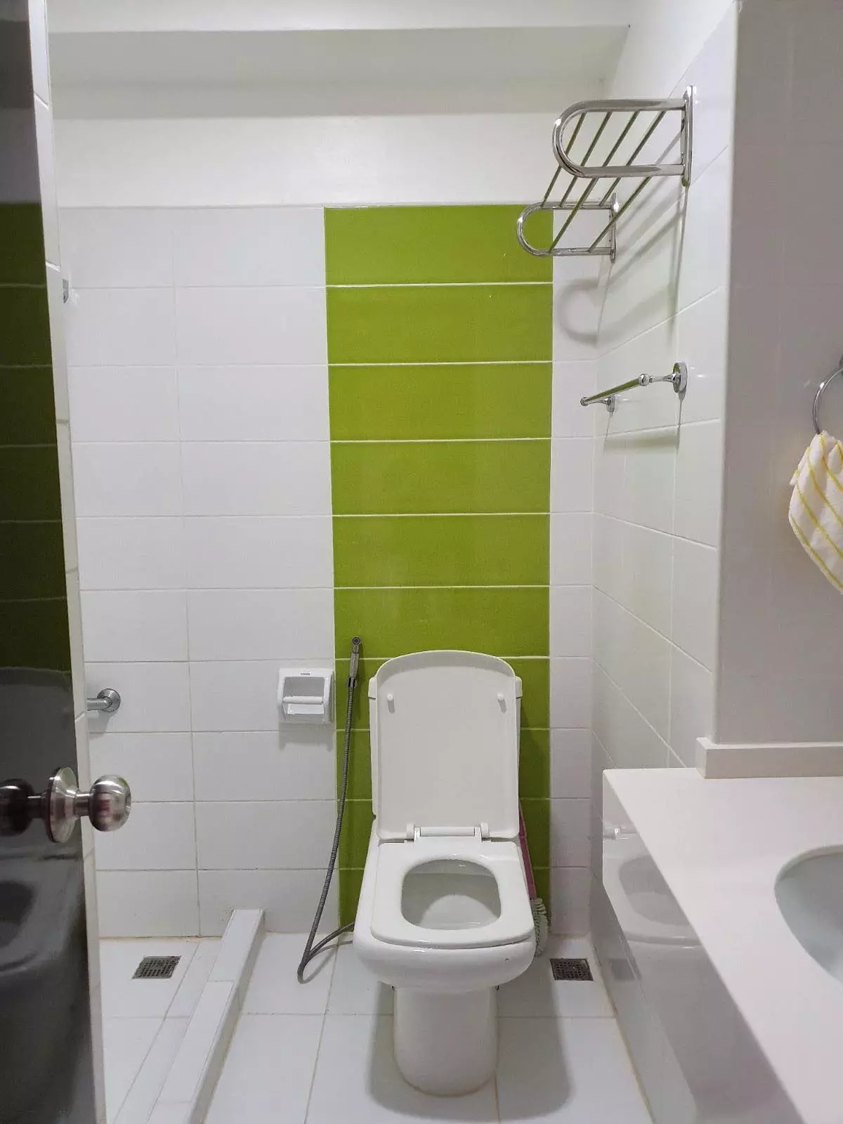 BAMBOO BAY TOWER 1 - photo 2