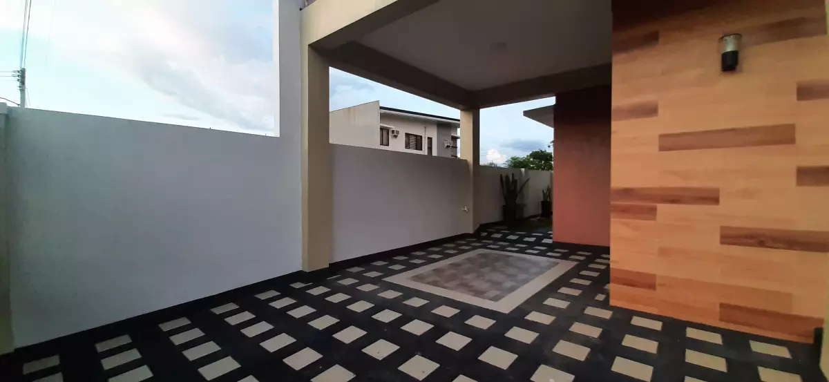 BRAND-NEW SINGLE-DETACHED HOUSE and LOT in CAGAYAN DE ORO near SM UPTOWN - photo 7