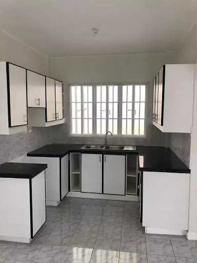 For Sale house Inside subd. In Talamban Proper — House and Lot in Cebu City, Cebu, Philippines — Photo 6