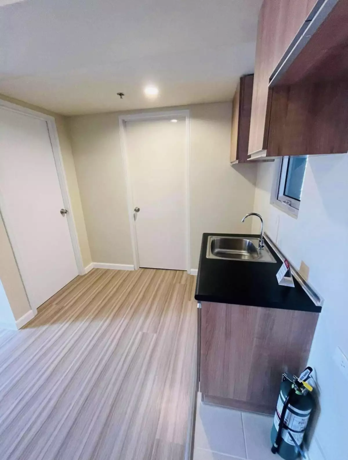 Brandnew 1BR Corner Unit in Avida Riala - photo 3