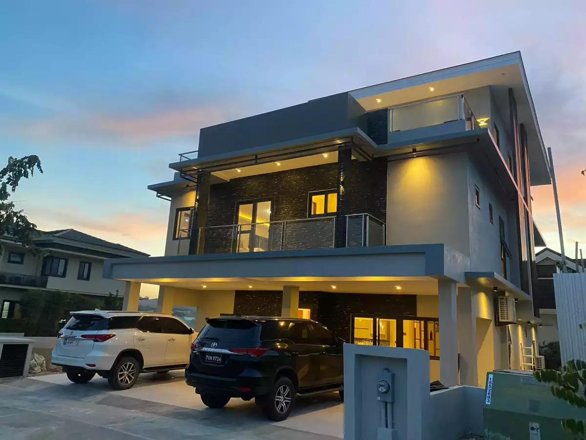 BRANDNEW HOUSE AND LOT IN PRISTINA NORTH - photo 2