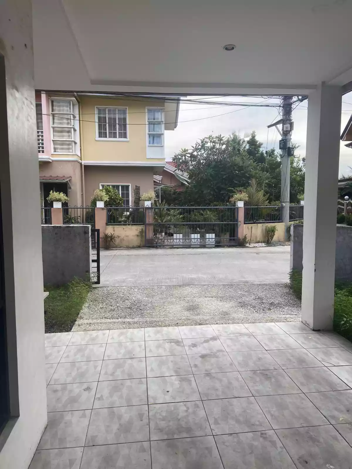 Open photo 15 of 21 — SEMI FURNISHED HOUSE  AND LOT IN TAYUD LILOAN FOR SALE