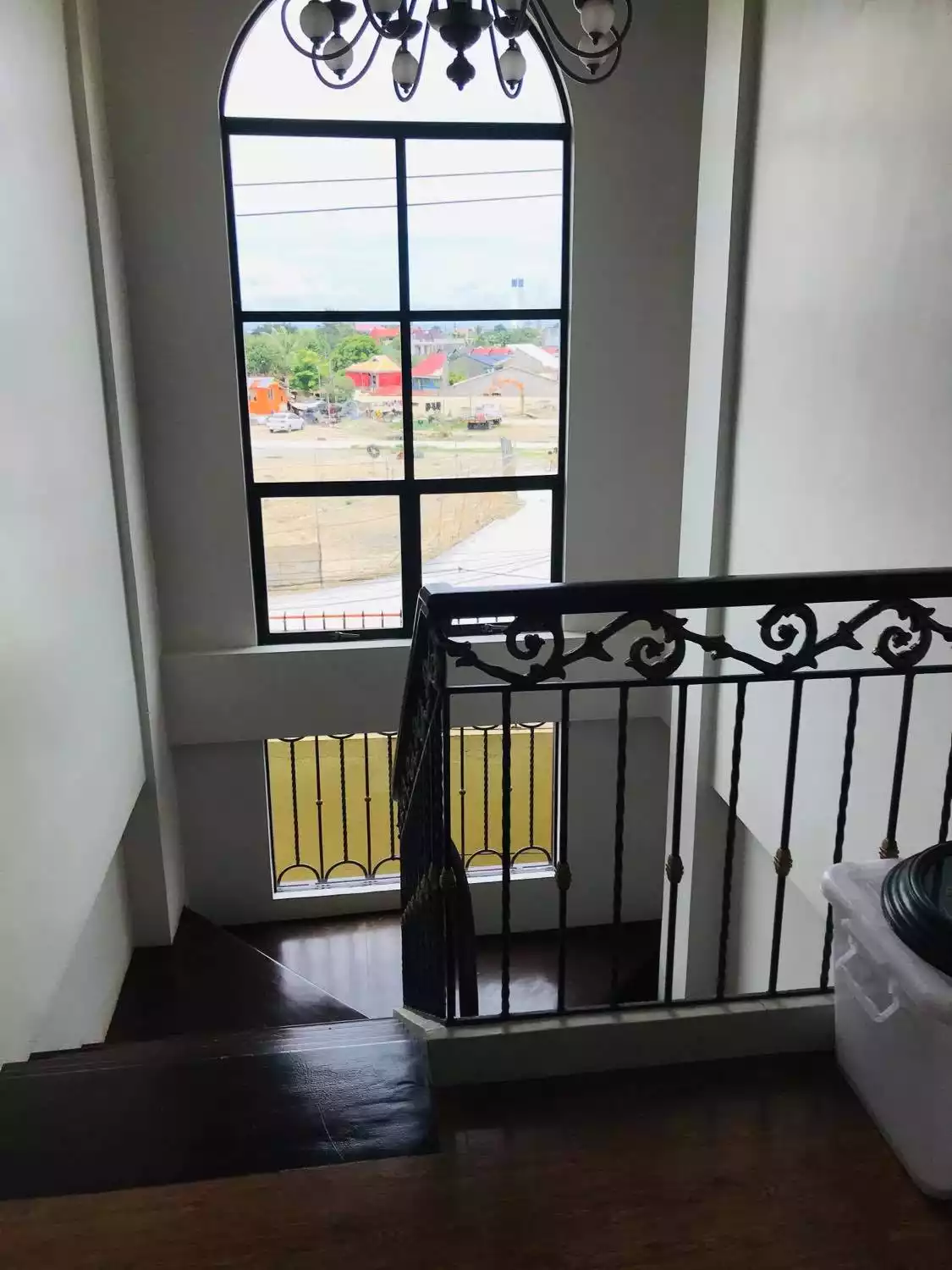 Open photo 11 of 18 — Semi-Furnished Elegant House and Lot in Tisa 