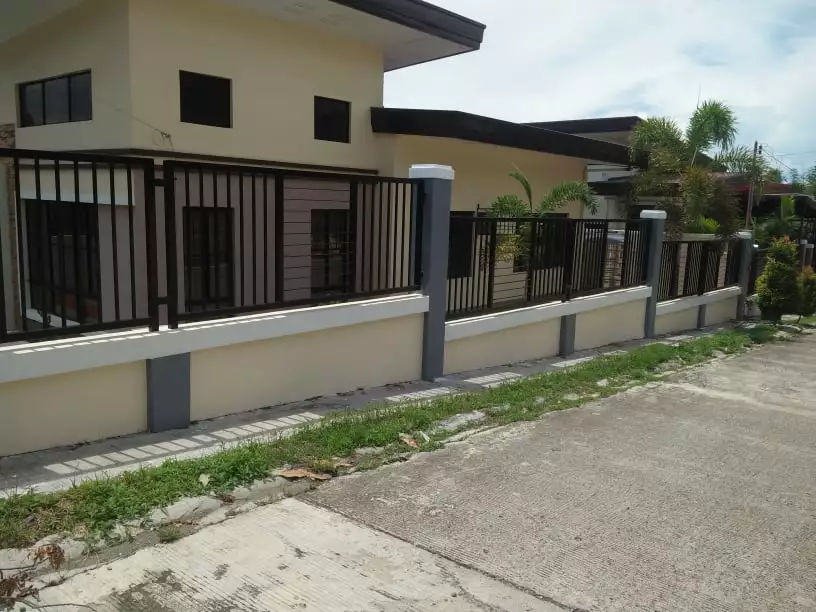 Davao for RENT Ilumina estates corner H&L Bungalow 3BR — House and Lot in Communal Road, Buhangin, Davao City — Photo 6