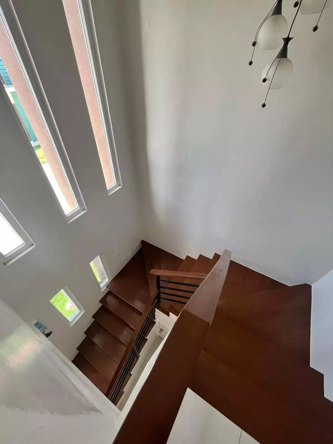 Open photo 22 of 26 — 2-Storey Single Attached House and Lot (Fully-furnished)