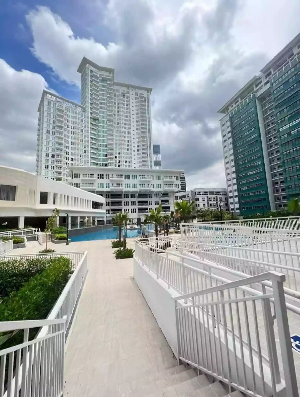Rush sale! Studio unit in solinea tower 1 - photo 7
