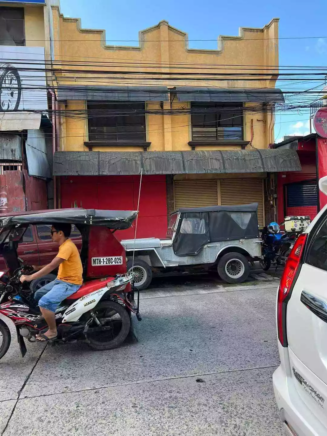 2 STOREY COMMERCIAL FOR SALE !! — House and Lot in Poblacion District, Davao City, Davao del Sur — Photo 2