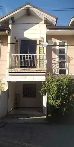 FOR RENT SEMI-FURNISHED HOUSE AND LOT — Townhouse in Mandaue City, Cebu, Philippines — Photo 2
