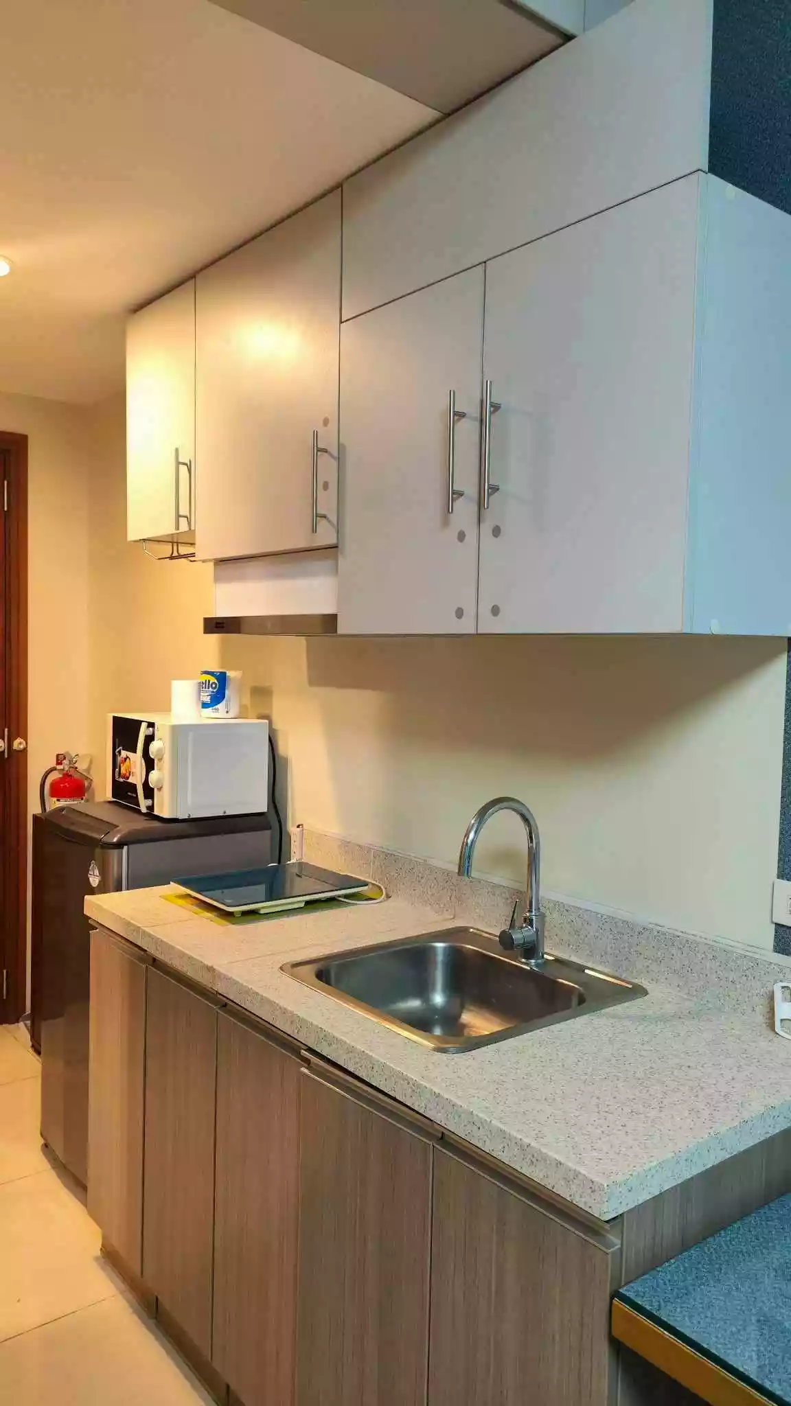 FOR SALE: Studio unit in Horizon 101 — Studio in General Maxilom Avenue, Cebu City, Central Visayas — Photo 4