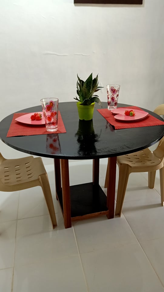 FOR RENT  2 Bedroom FULLY FURNISHED INSIDE PORTVILLE MACTAN SUBD BUAYA LAPU LAPU CITY CEBU — Townhouse in General Aviation Road, Lapu-Lapu City, Cebu — Photo 5