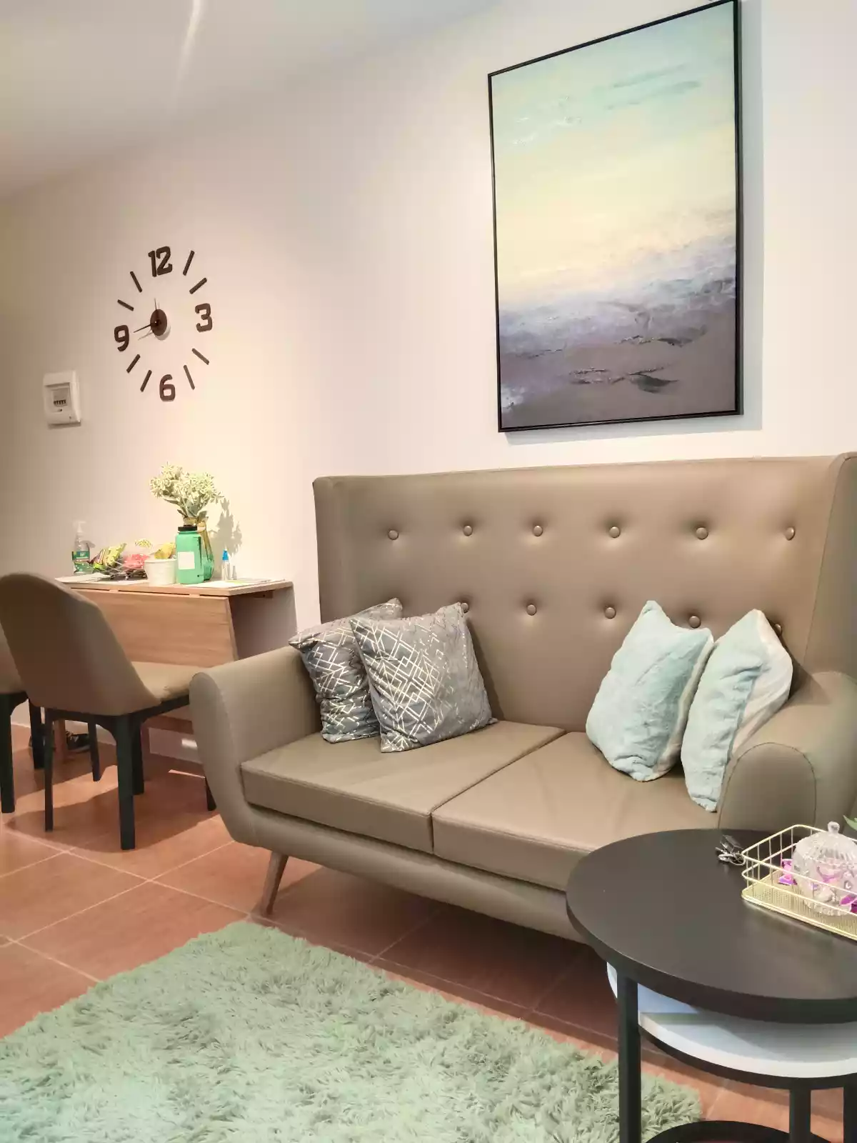 Studio Unit for Rent! Newly Interior Design, fresh and searching for long term 1st user! - photo 4