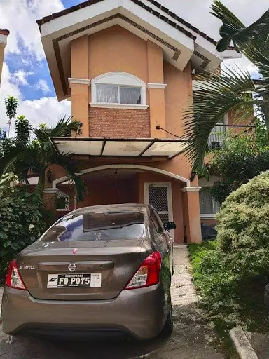 Titled house & lot
